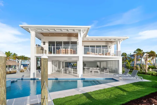 $7,299,000 | 1002 Snapper Lane, Key Largo, FL 33037