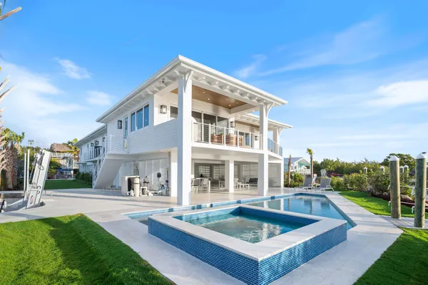 $7,299,000 | 1002 Snapper Lane, Key Largo, FL 33037