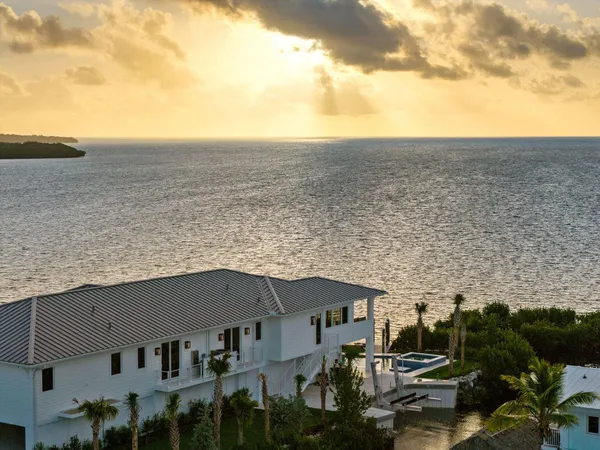 $7,299,000 | 1002 Snapper Lane, Key Largo, FL 33037