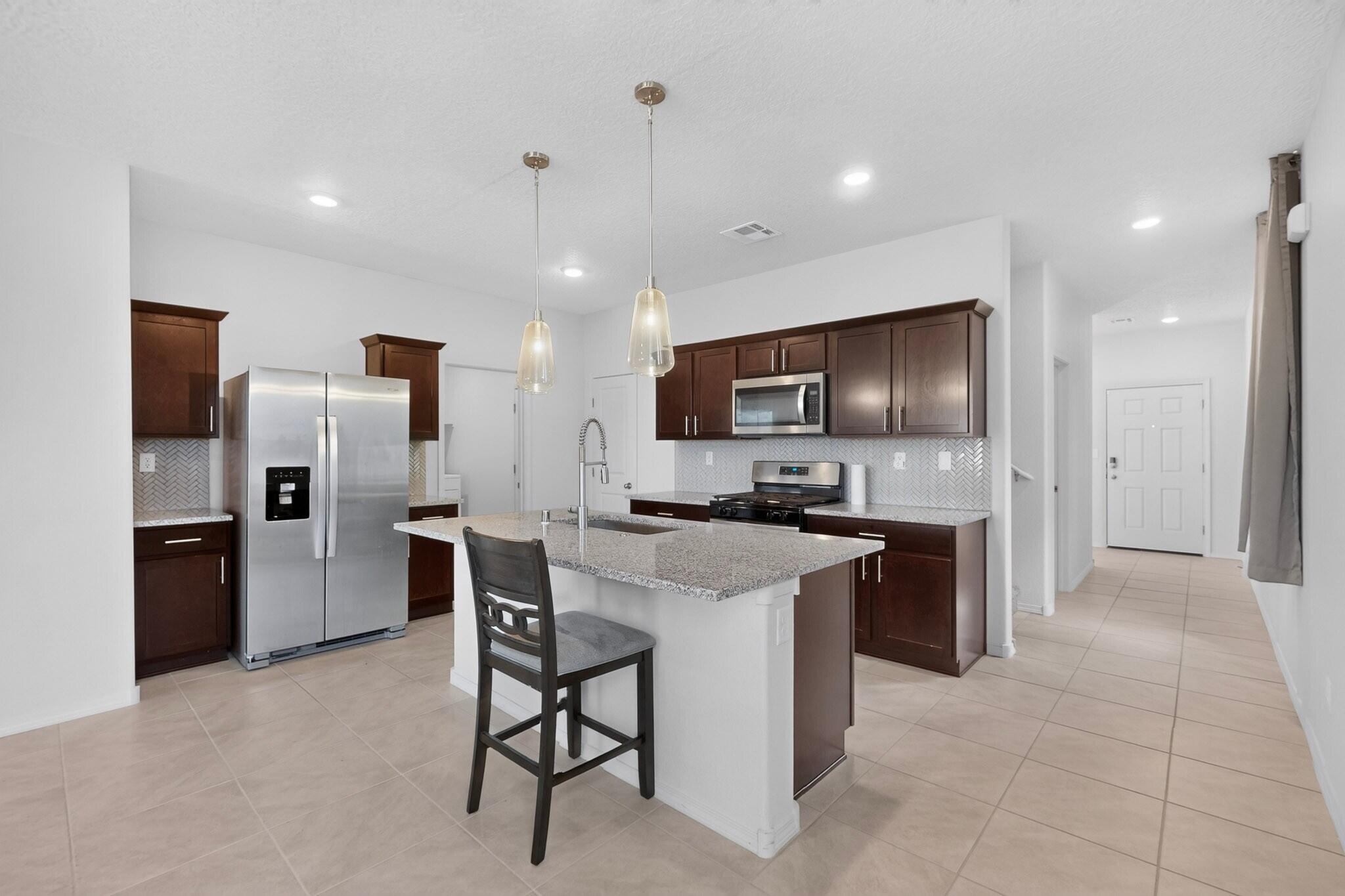 2449 Balcomie Road Northeast Rio Rancho, NM 87144 - Photo 4 of 33 Gallery Image 4