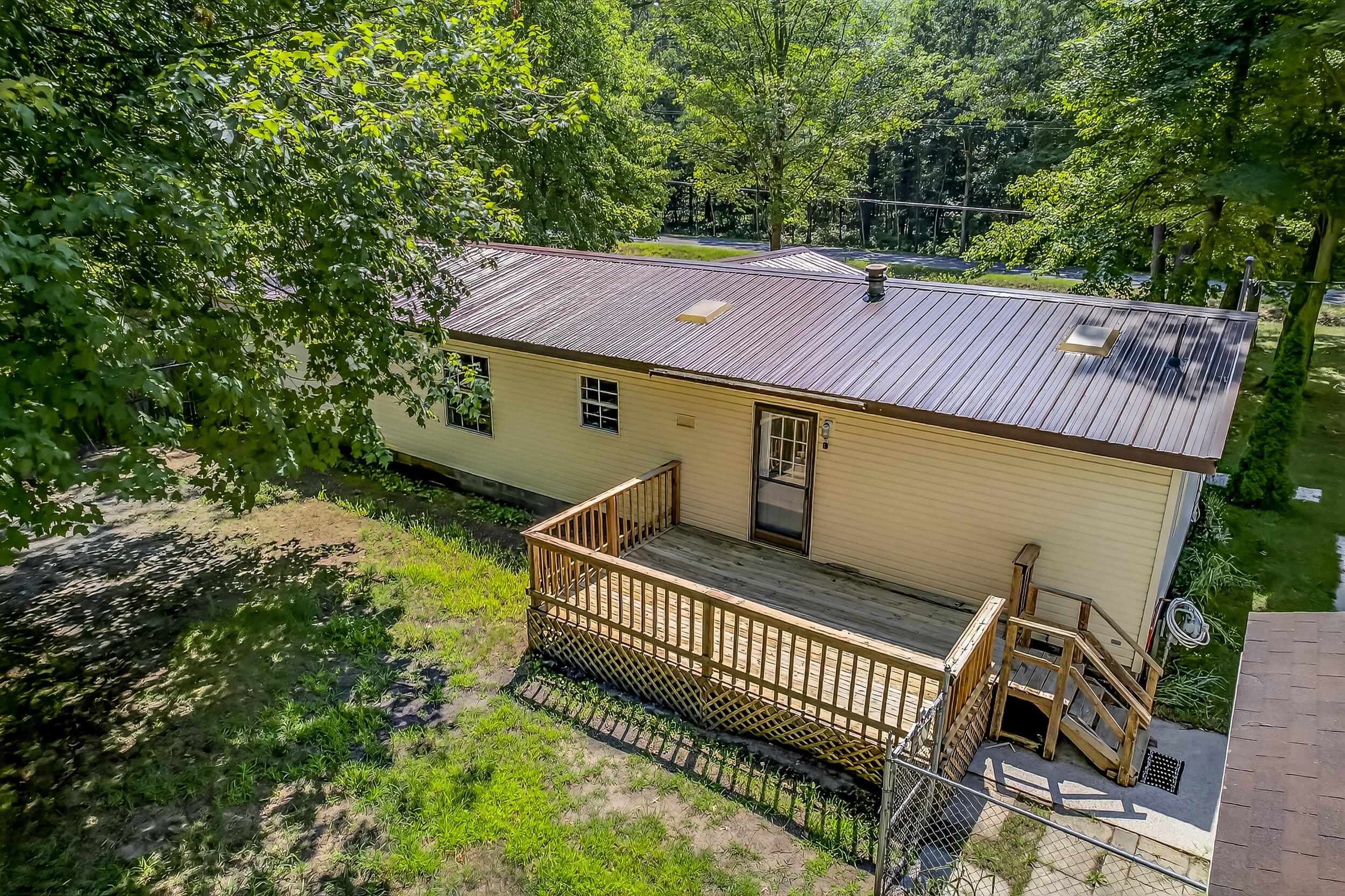 3074 Fenner Road Muskegon, MI 49445 - Photo 48 of 55 3074 fenner-15