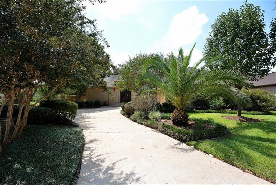 13103 Rincon Drive Houston, TX 77077 - Photo 28 of 28 Gallery Image 28