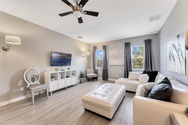 $4,650 | 4348 Acorn Court, Davenport, FL 33837