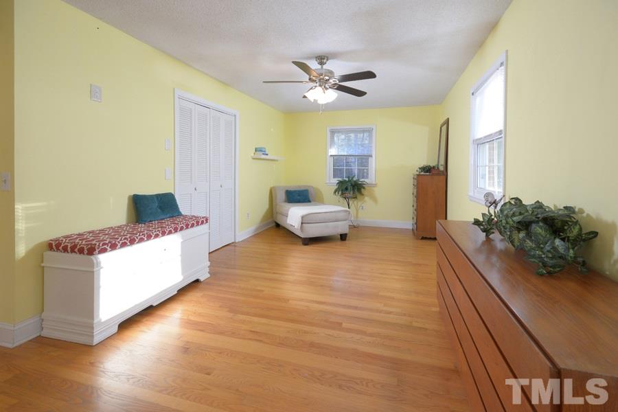 5807 Ridgeview Road Durham, NC 27712 - Photo 11 of 26