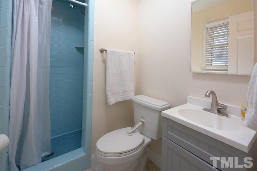 5807 Ridgeview Road Durham, NC 27712 - Photo 13 of 26