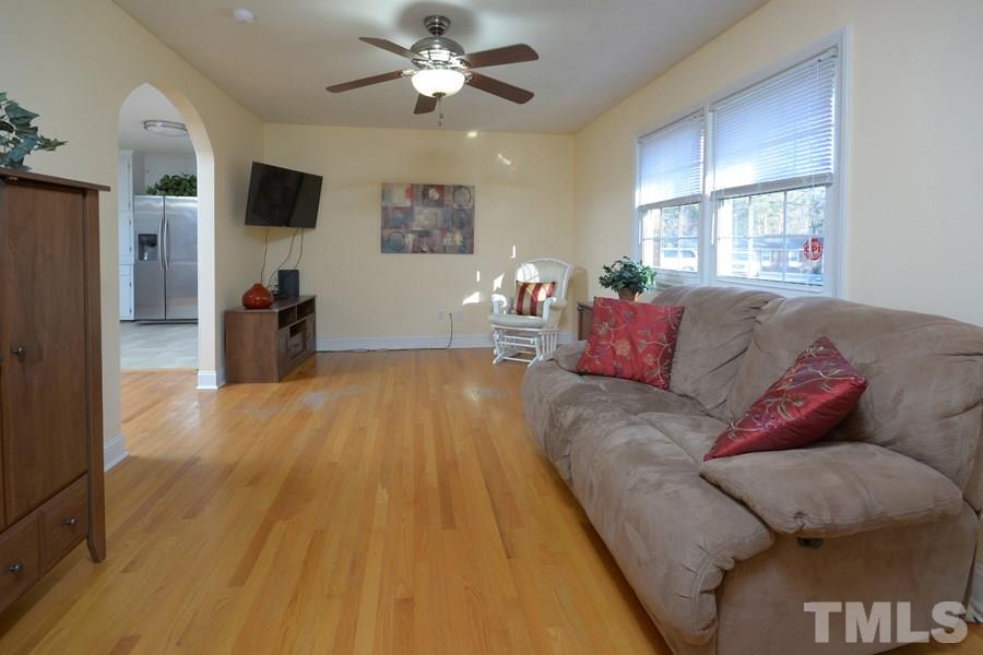 5807 Ridgeview Road Durham, NC 27712 - Photo 3 of 26