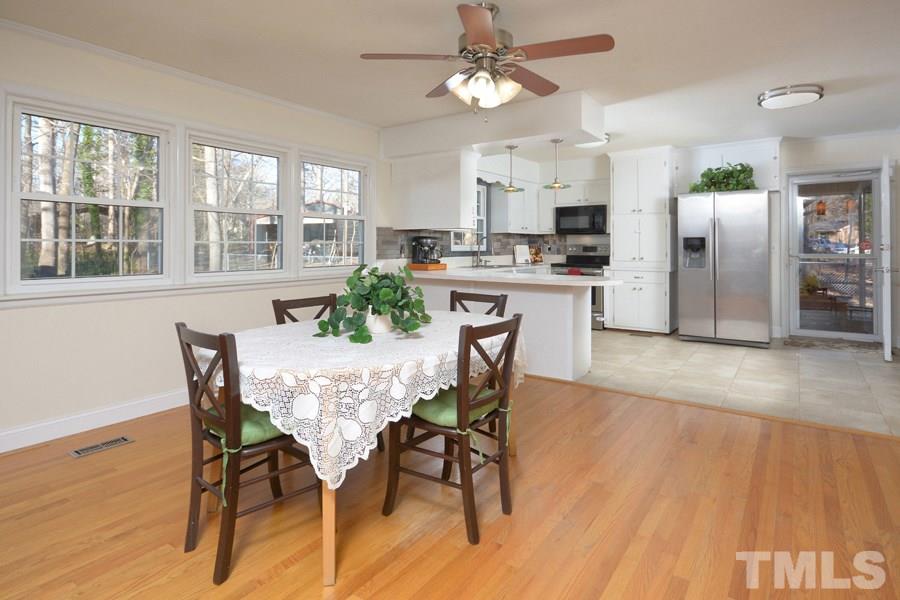 5807 Ridgeview Road Durham, NC 27712 - Photo 4 of 26