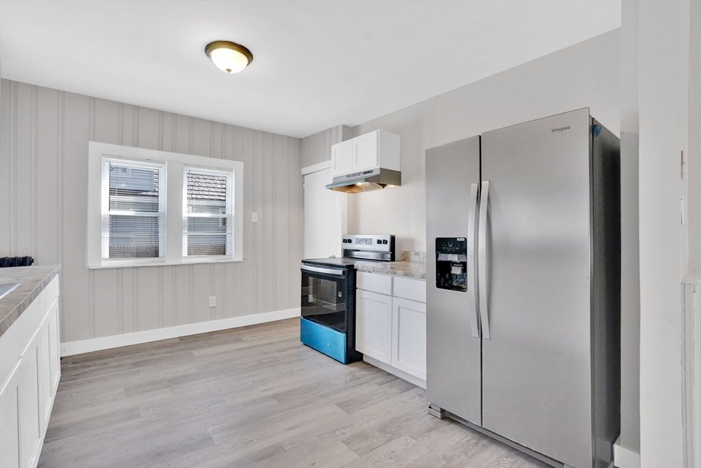 157 Penrose Street Springfield, MA 01109 - Photo 12 of 23 Gallery Image 12