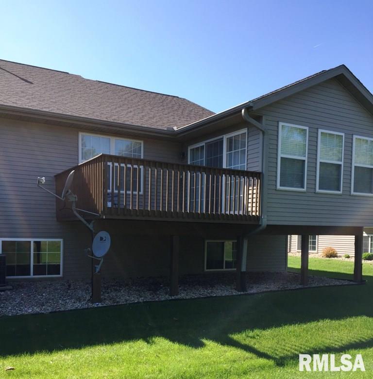 5521 Red Fox Road Bettendorf, IA 52722 - Photo 10 of 11