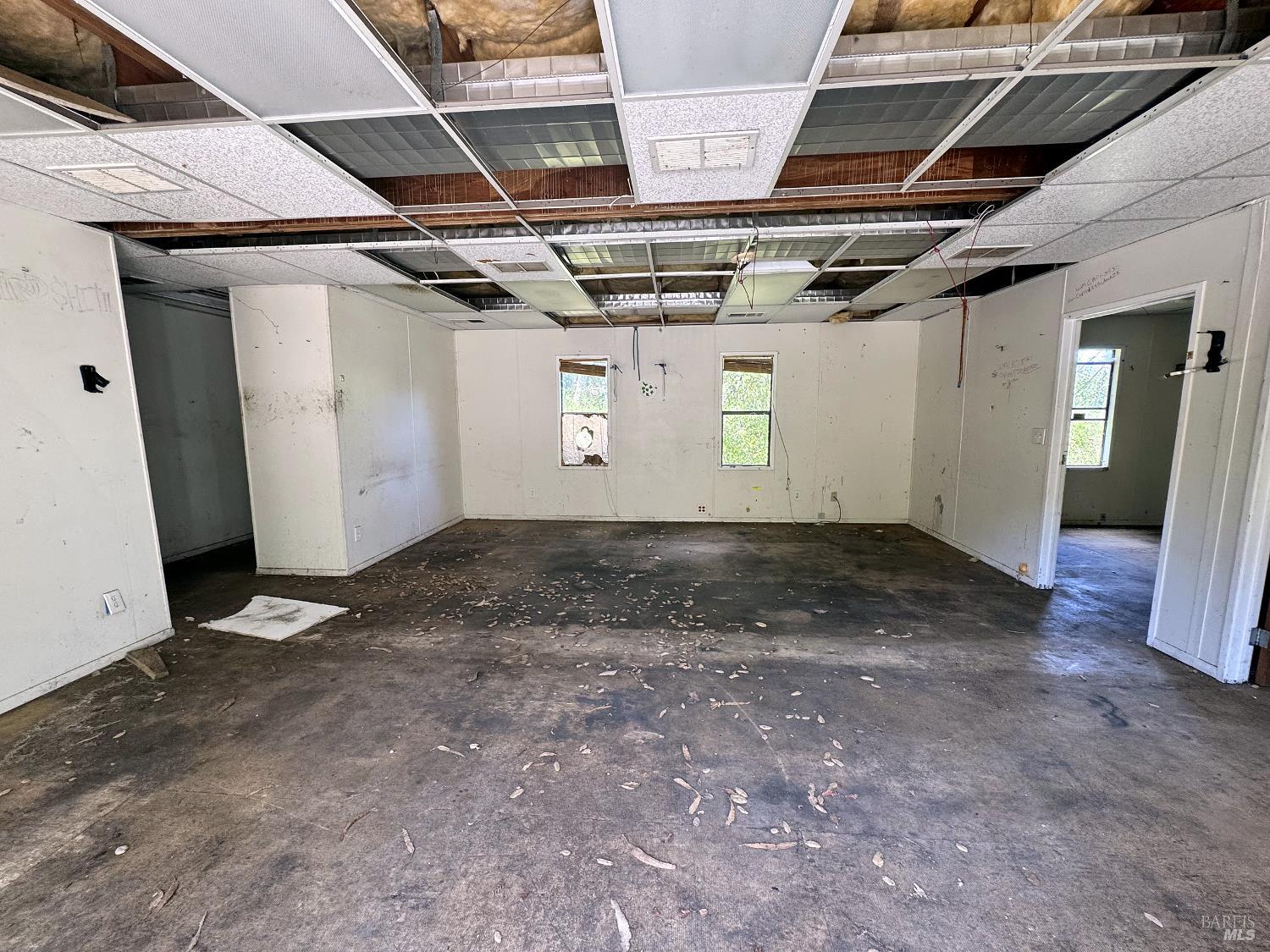 6675 Petersen Road Petaluma, CA 94952 - Photo 28 of 63 Gallery Image 28