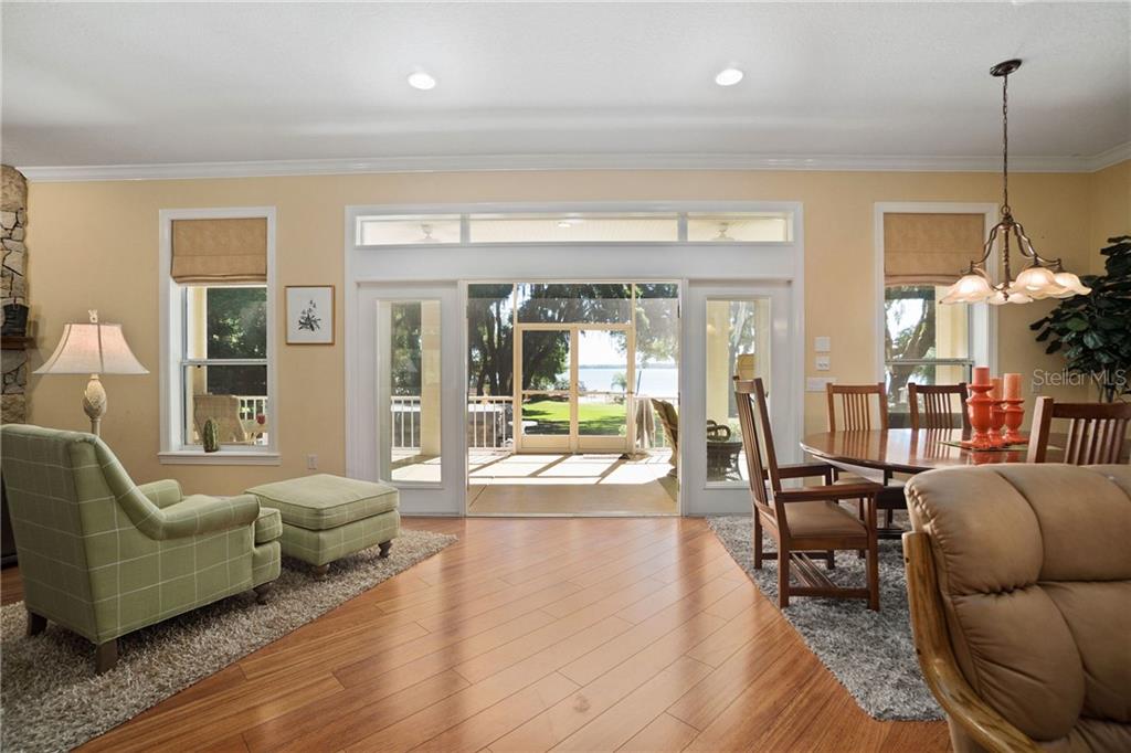 10235 Southeast Sunset Harbor Road Summerfield, FL 34491 - Photo 12 of 50 Gallery Image 12
