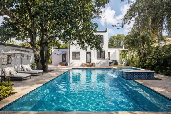 $1,195,000 | 2152 Southwest 10th Street, Miami, FL 33135