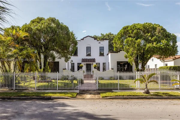 $1,195,000 | 2152 Southwest 10th Street, Miami, FL 33135