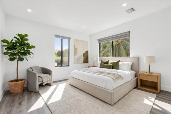 $1,195,000 | 2152 Southwest 10th Street, Miami, FL 33135