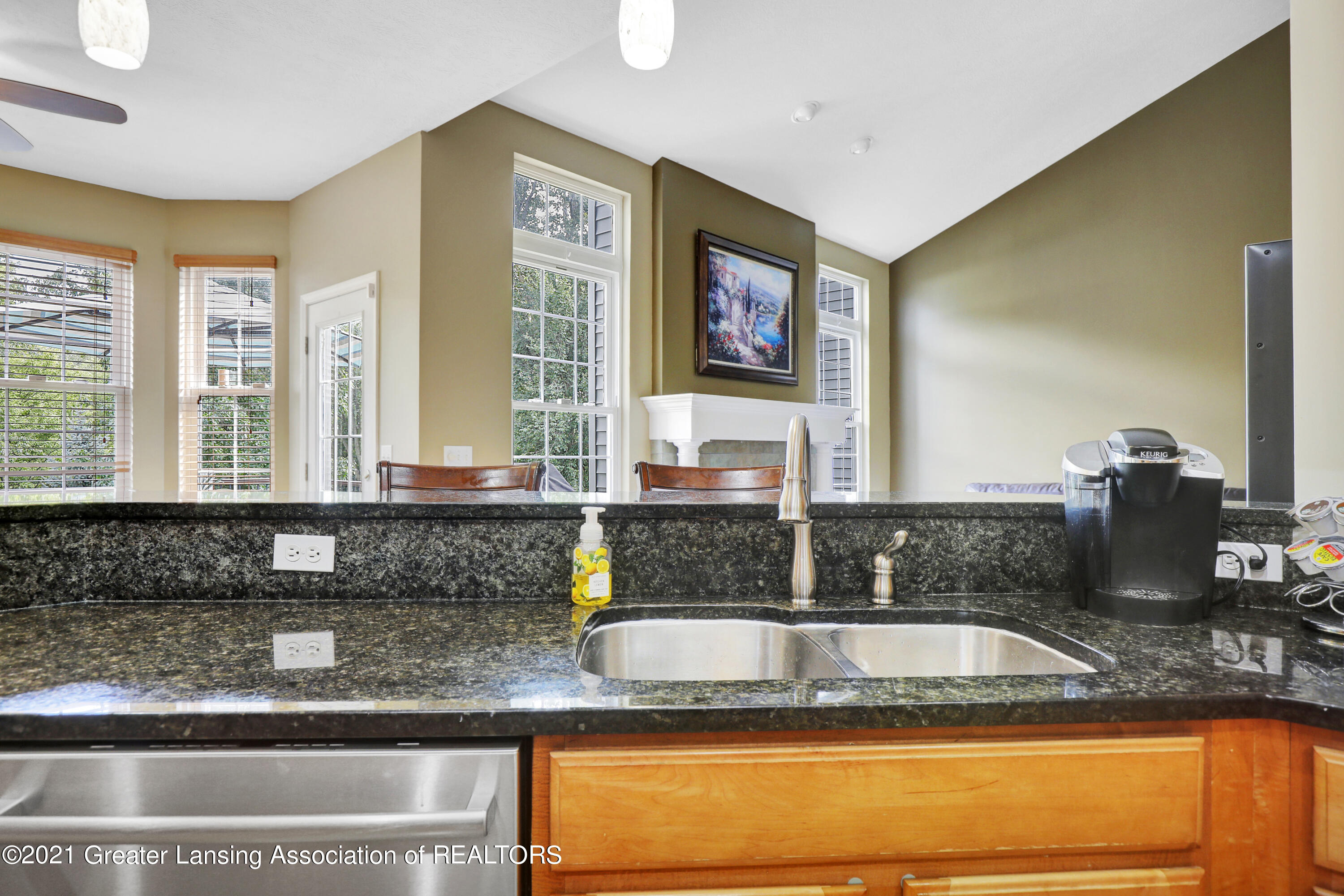 1451 Wellman Road Dewitt, MI 48820 - Photo 15 of 43 Kitchen
