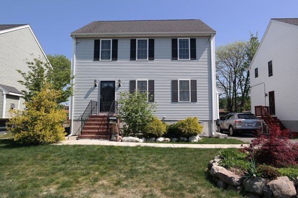 14 Brook Street Boston, MA 02131 - Photo 2 of 18