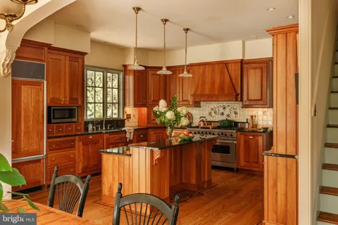 $3,250,000 | 1069 Heartsease Drive, West Chester, PA 19382