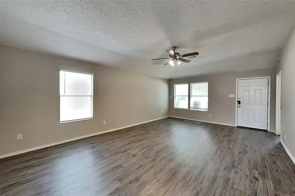 $2,150 | 520 Bailey Street, Saginaw, TX 76179