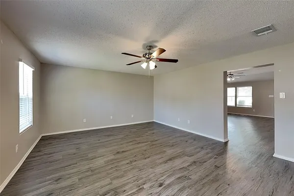$2,150 | 520 Bailey Street, Saginaw, TX 76179