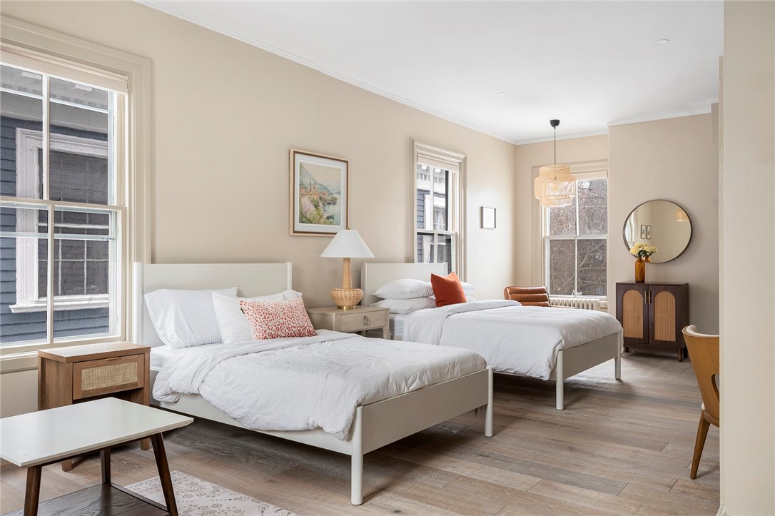 214 Bowen Street Providence, RI 02906 - Photo 30 of 45