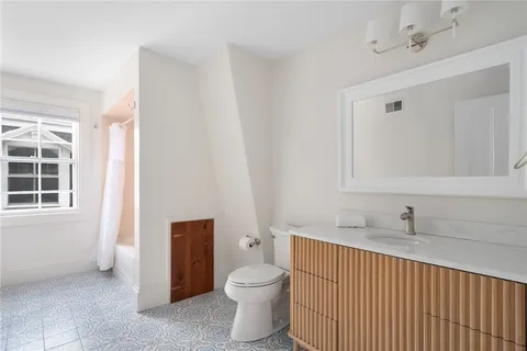 $1,768,000 | 214 Bowen Street, Providence, RI 02906