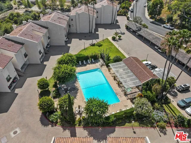 $6,000 | 23918 De Ville Way, Unit B, Malibu, CA 90265