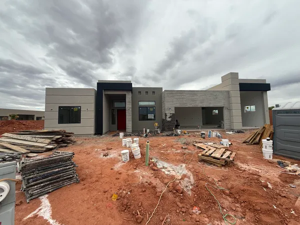 $1,282,000 | 577 West 30 South, Ivins, UT 84738