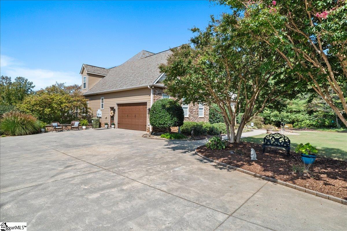 135 Sam Langley Road Travelers Rest, SC 29690 - Photo 3 of 49