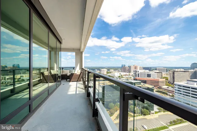 $1,545,000 | 1650 Silver Hill Drive, Unit 1901, McLean, VA 22102