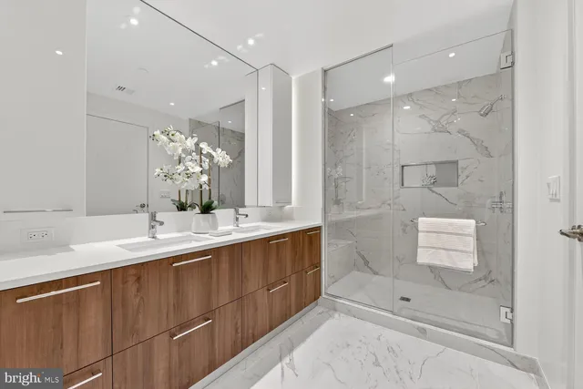 $1,545,000 | 1650 Silver Hill Drive, Unit 1901, McLean, VA 22102