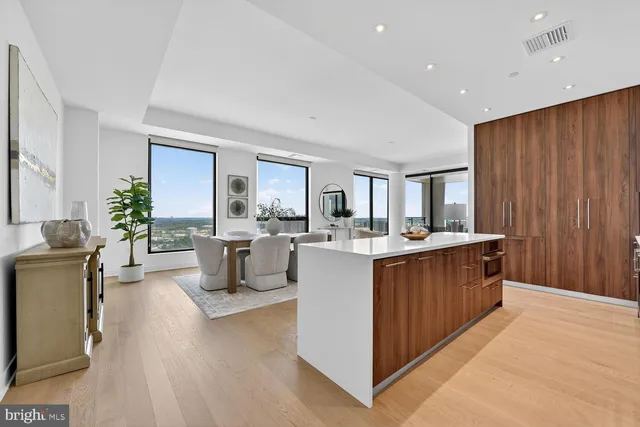 $1,545,000 | 1650 Silver Hill Drive, Unit 1901, McLean, VA 22102