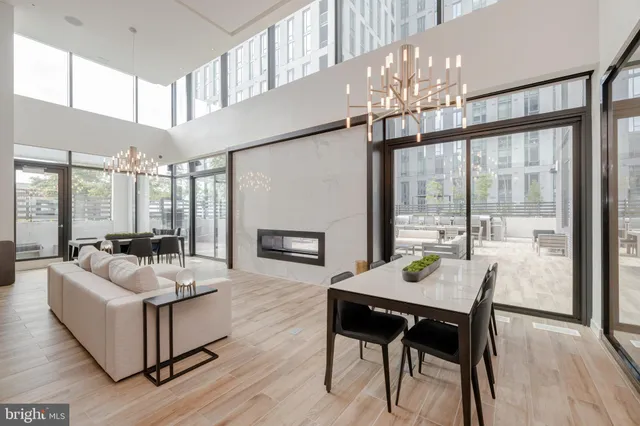 $1,545,000 | 1650 Silver Hill Drive, Unit 1901, McLean, VA 22102