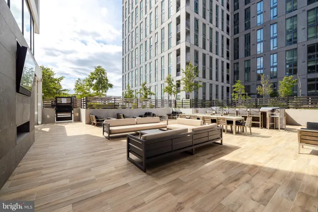 $1,545,000 | 1650 Silver Hill Drive, Unit 1901, McLean, VA 22102