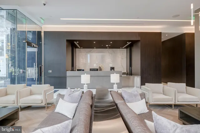 $1,545,000 | 1650 Silver Hill Drive, Unit 1901, McLean, VA 22102