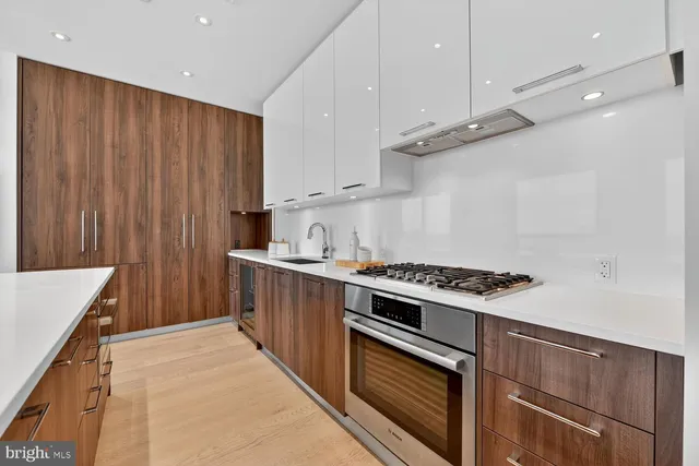 $1,545,000 | 1650 Silver Hill Drive, Unit 1901, McLean, VA 22102