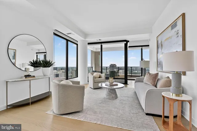 $1,545,000 | 1650 Silver Hill Drive, Unit 1901, McLean, VA 22102