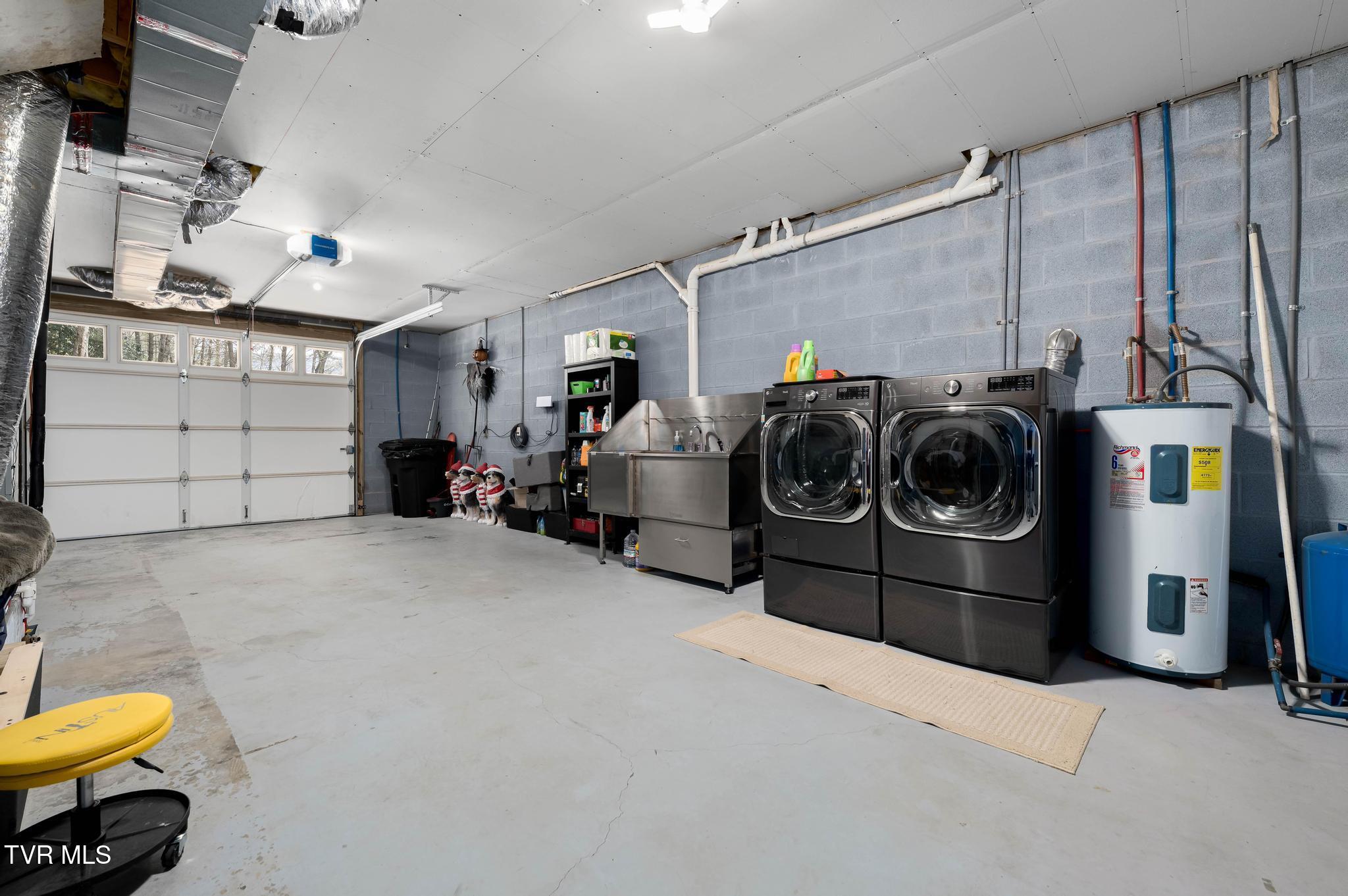 244 Bill Branch Lane Butler, TN 37640 - Photo 47 of 79 244 Bill Branch Lane (92 of 100)