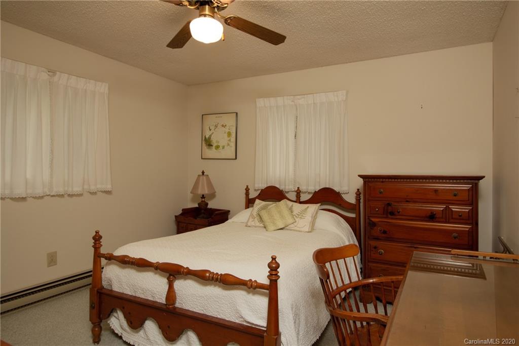 323 Carters Ridge Road Spruce Pine, NC 28777 - Photo 17 of 45 Gallery Image 17