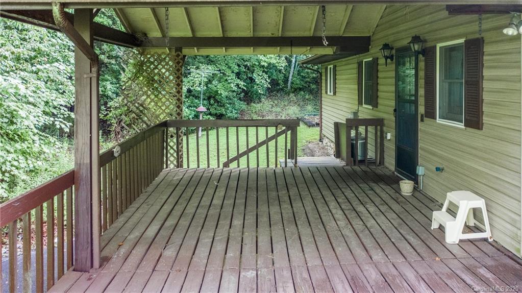 323 Carters Ridge Road Spruce Pine, NC 28777 - Photo 34 of 45 Gallery Image 34