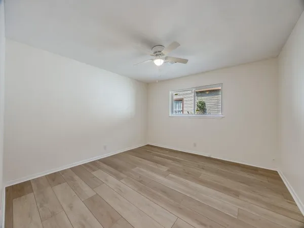 $1,400 | 1721 West Walker Street, Denison, TX 75020