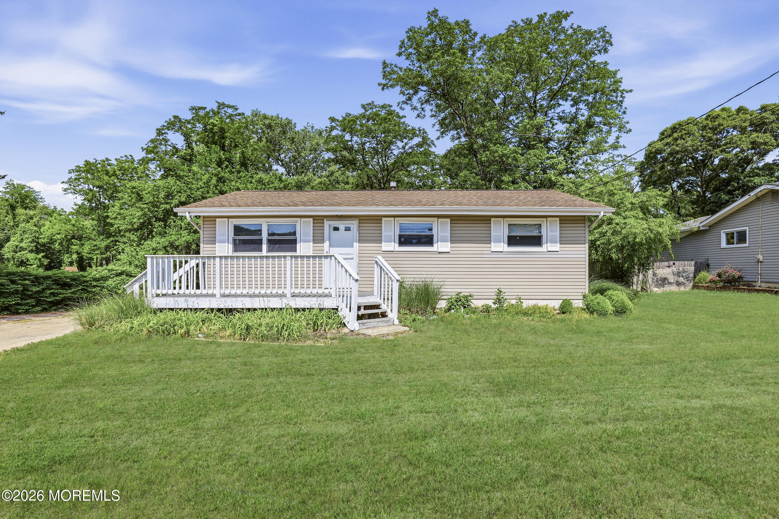 1106_Bennetts_Mills_Rd_001