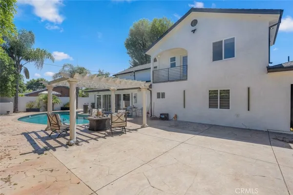 a view of outdoor space yard and patio