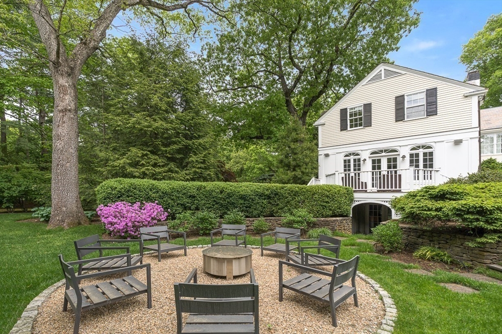 64 Albion Road Wellesley, MA 02481 - Photo 29 of 38