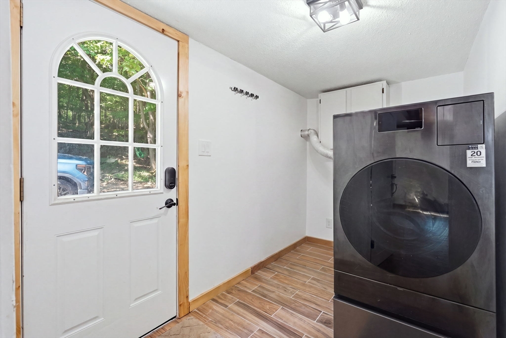 474 Glendale Road Hampden, MA 01036 - Photo 12 of 29 Gallery Image 12