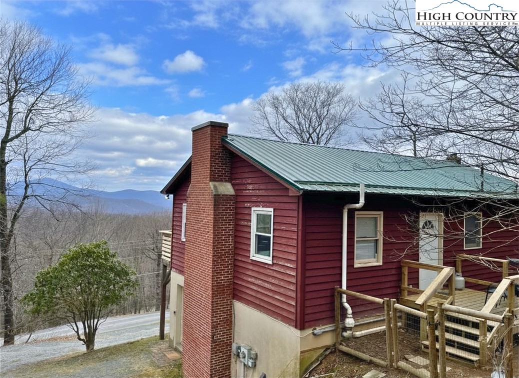 2501 Junaluska Road Boone, NC 28607 - Photo 2 of 38