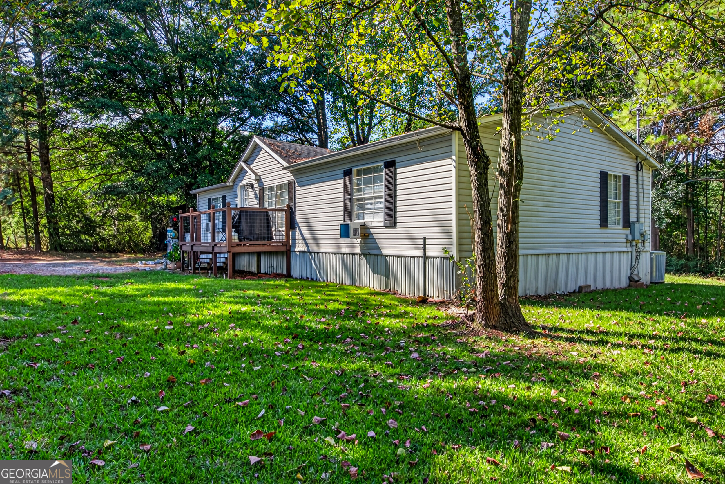 1183 Gumlog Road Martin, GA 30557 - Photo 8 of 40 Gallery Image 8