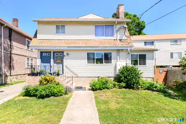 $490,000 | 2 Washington Court, Unit 6, Stamford, CT 06902