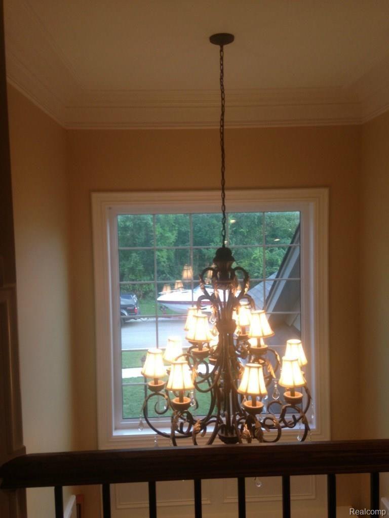 347 Mystic Rochester, MI 48307 - Photo 21 of 31 13.jpg