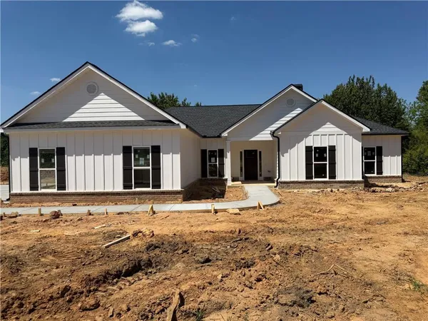 $475,000 | 545 Rockwell Church Road Northeast, Winder, GA 30680