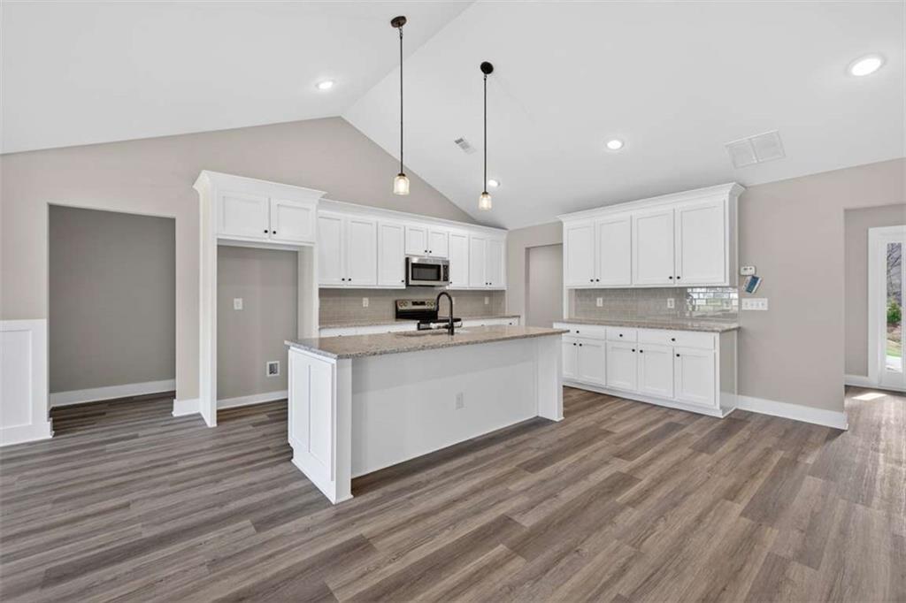 545 Rockwell Church Road Northeast Winder, GA 30680 - Photo 8 of 33